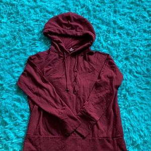 Burgundy pullover hoodie